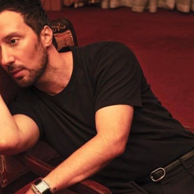 Anthony-Vaccarello-deja-la-direccion-creativa-de-Saint-Laurent-tras-una-decada