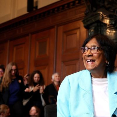 Navi-Pillay-bromea-con-compartir-el-Nobel-de-la-Paz-con-Donald-Trump